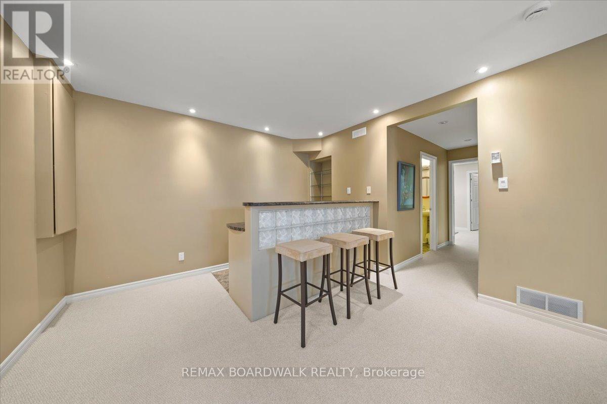 1367 Talcy Crescent, Ottawa, Ontario  K4A 3C4 - Photo 38 - X12748820