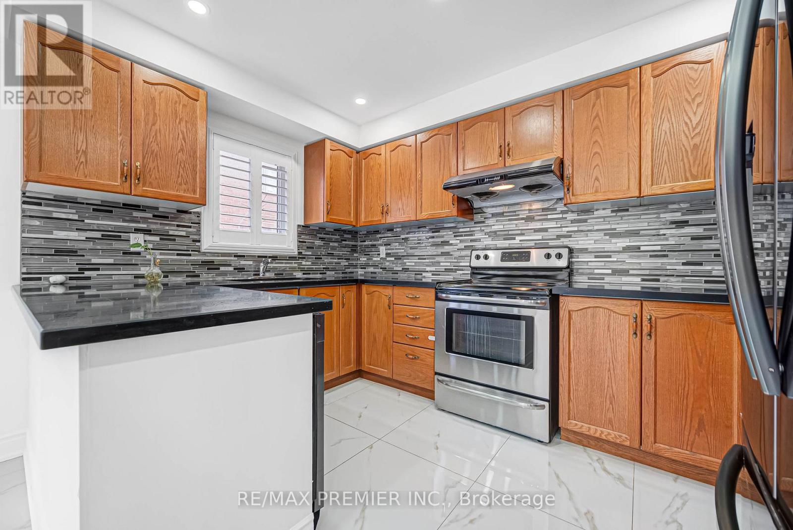 27 - 165 Fieldstone Drive, Vaughan, Ontario  L4L 9M1 - Photo 21 - N12786714