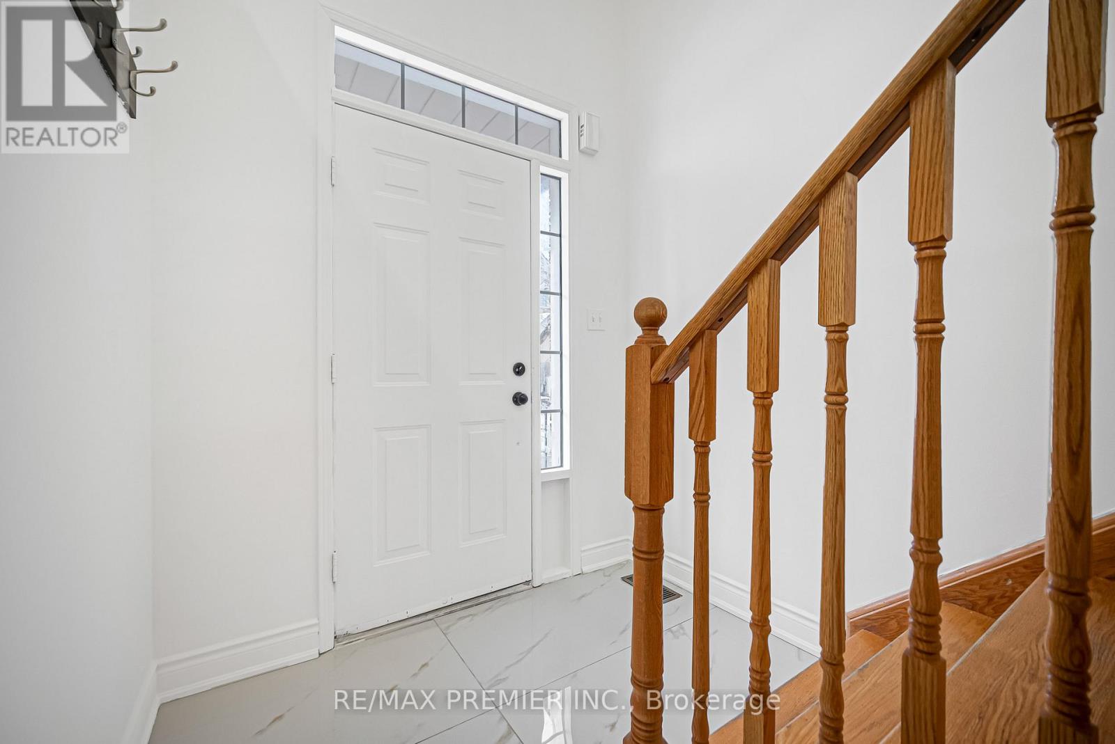 27 - 165 Fieldstone Drive, Vaughan, Ontario  L4L 9M1 - Photo 5 - N12786714