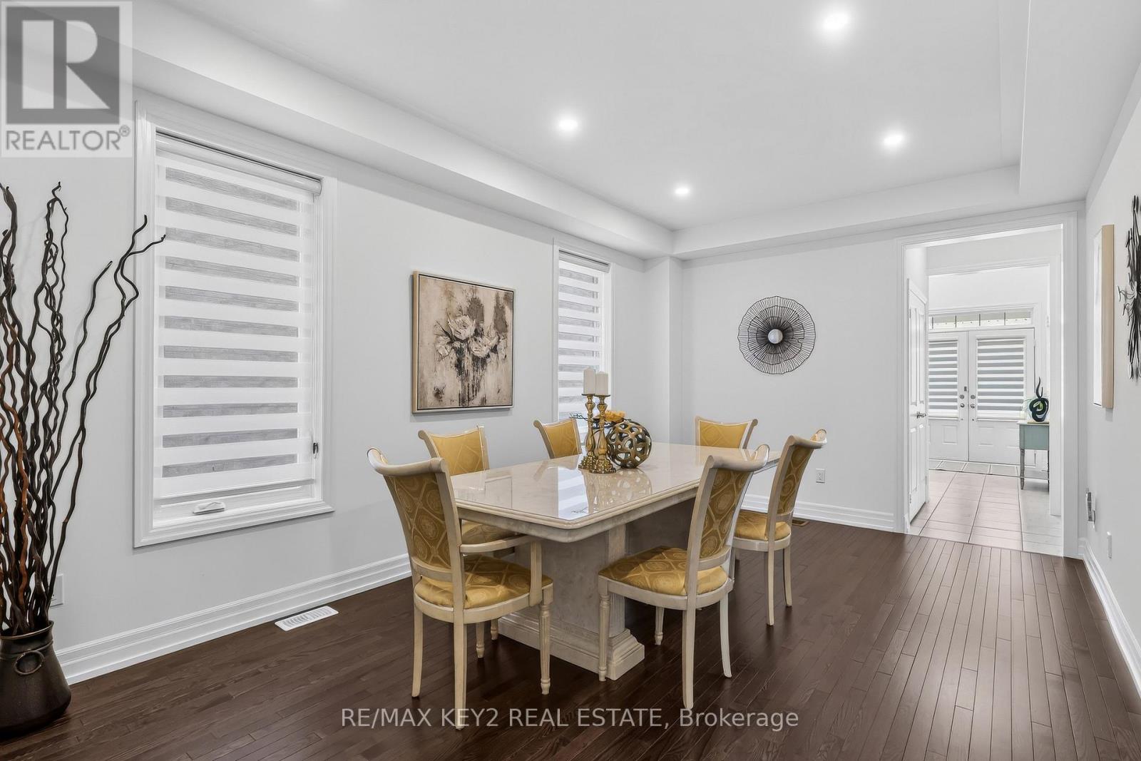 75 Pear Blossom Way, East Gwillimbury, Ontario  L9N 0T3 - Photo 10 - N12786782