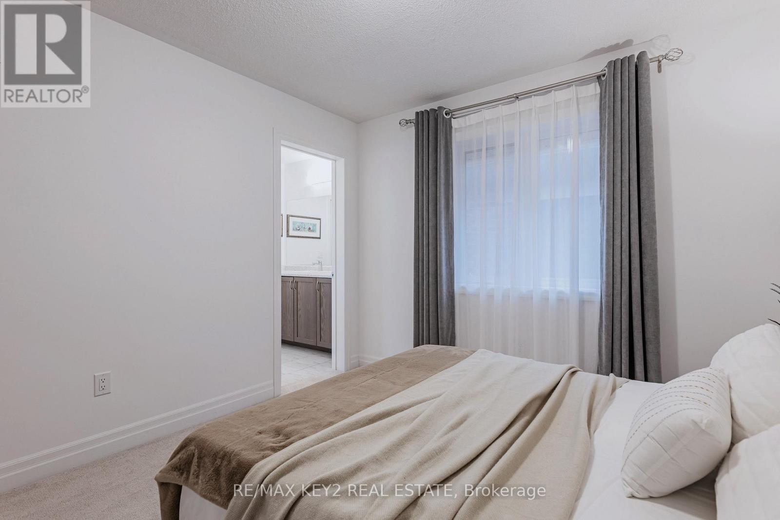 75 Pear Blossom Way, East Gwillimbury (Holland Landing), Ontario  L9N 0T3 - Photo 39 - N12786782