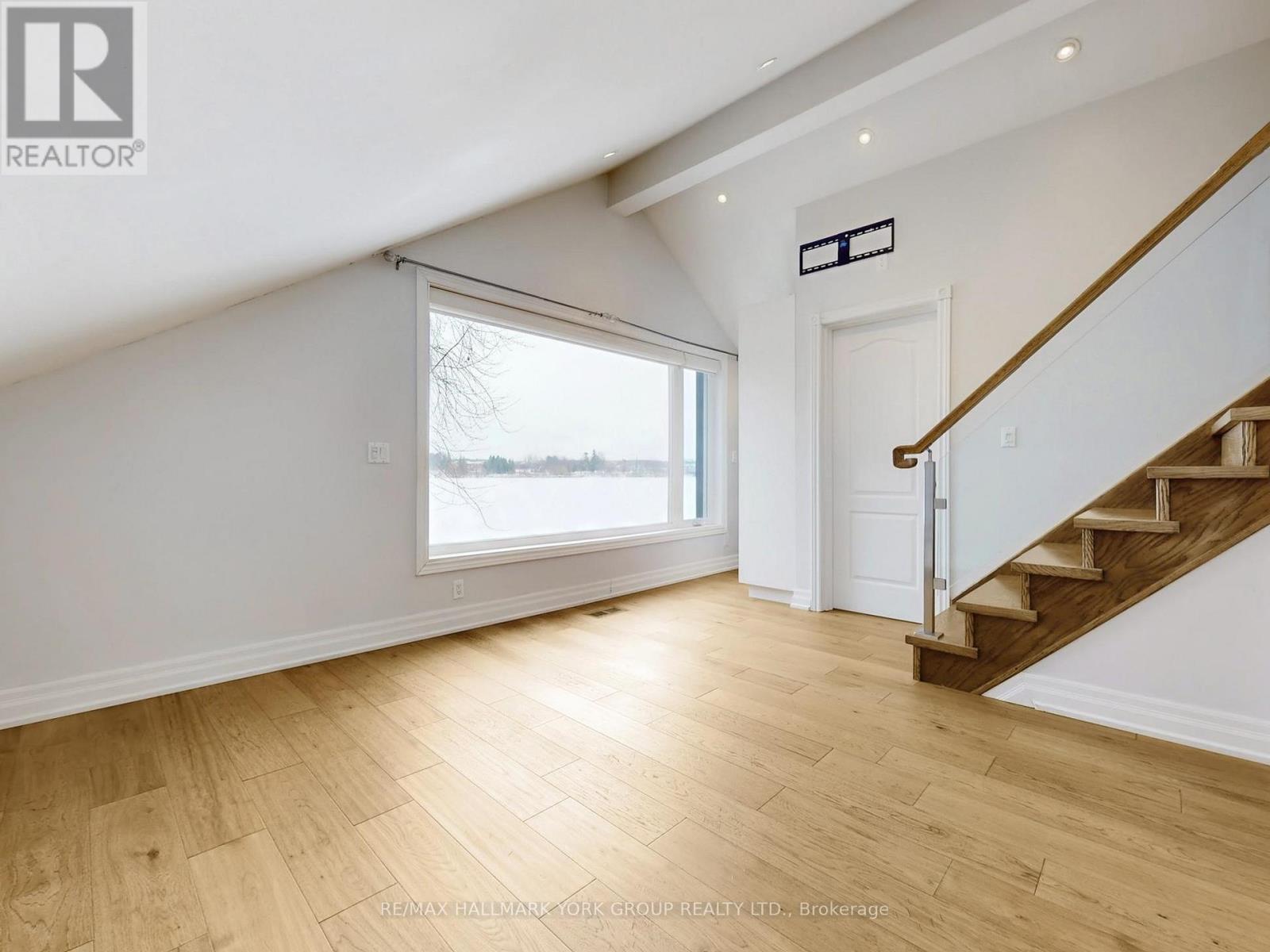 21 Willowbank Avenue, Richmond Hill, Ontario  L4E 3B4 - Photo 26 - N12786862