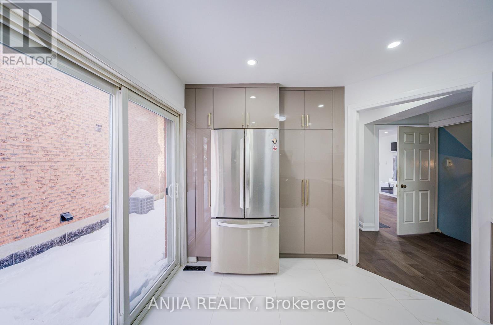 17 Kenborough Court, Markham, Ontario  L3S 3P3 - Photo 23 - N12786866