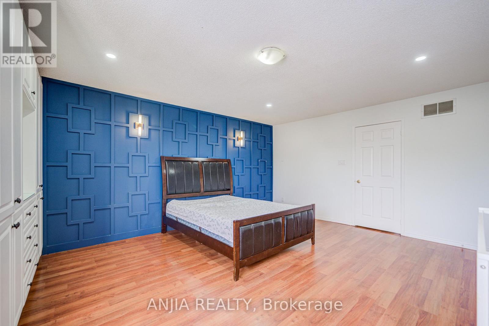 17 Kenborough Court, Markham, Ontario  L3S 3P3 - Photo 24 - N12786866