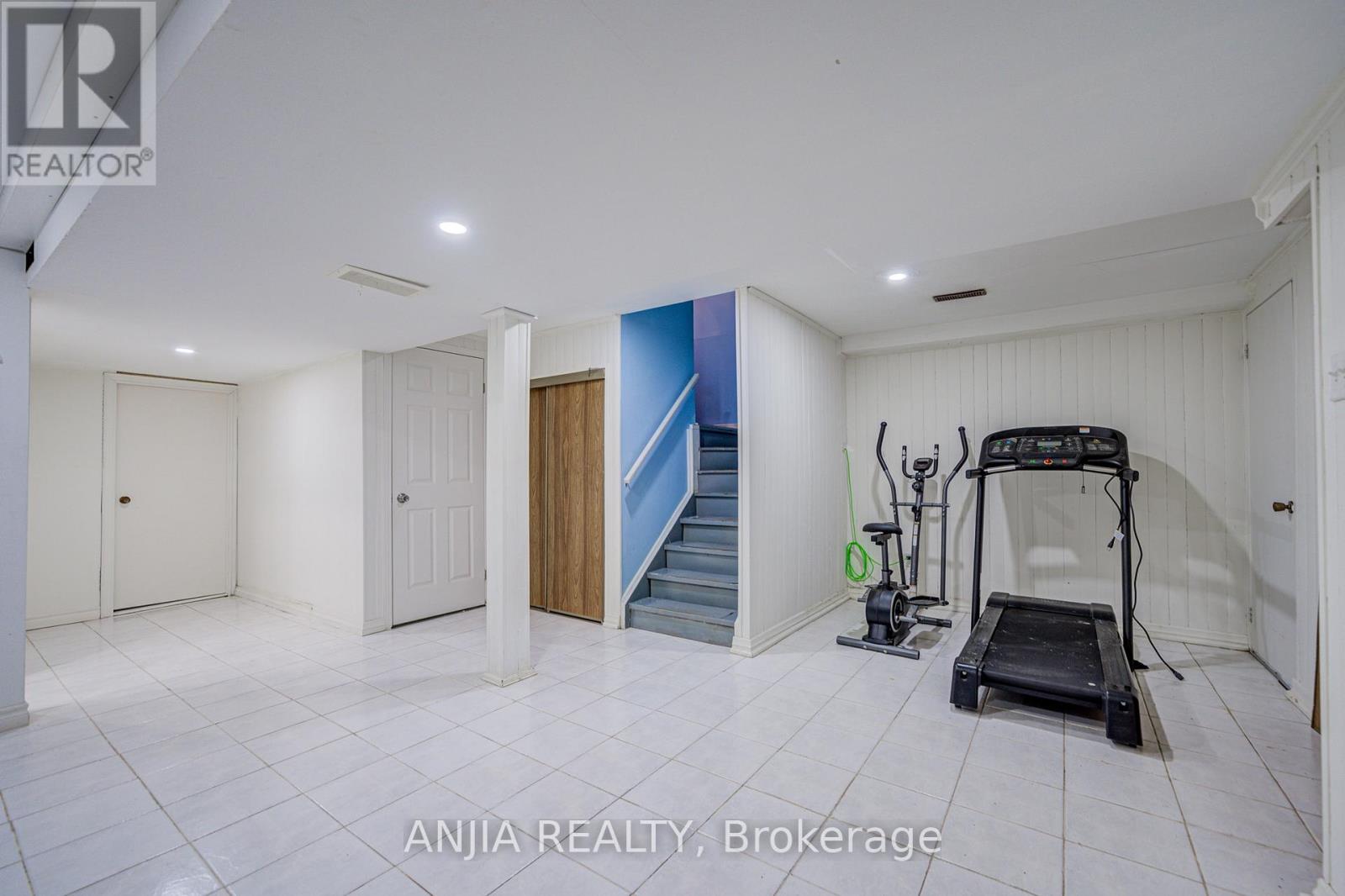 17 Kenborough Court, Markham, Ontario  L3S 3P3 - Photo 39 - N12786866