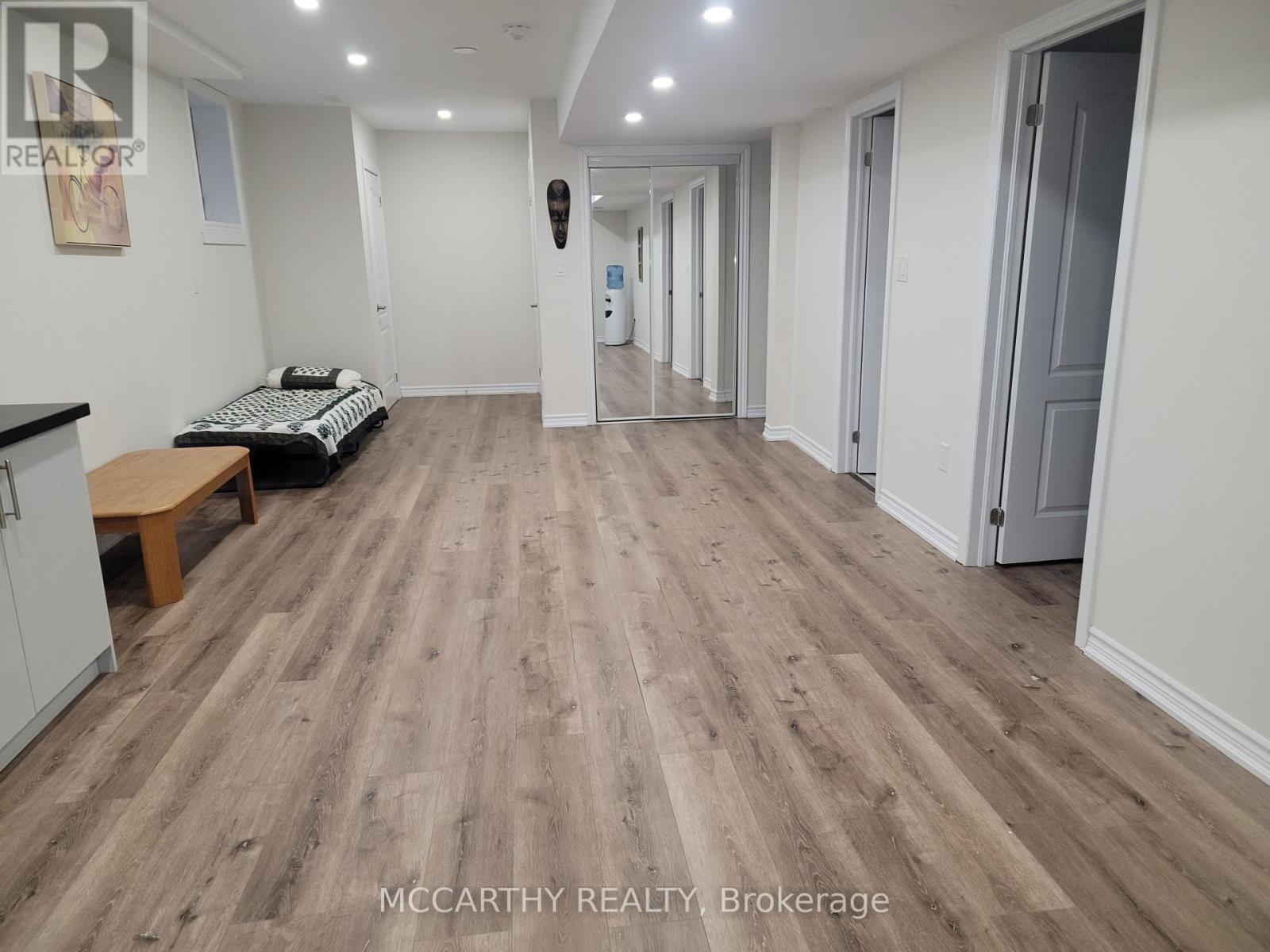 6196 County 9 Road, Clearview, Ontario  L0M 1N0 - Photo 4 - S12786668