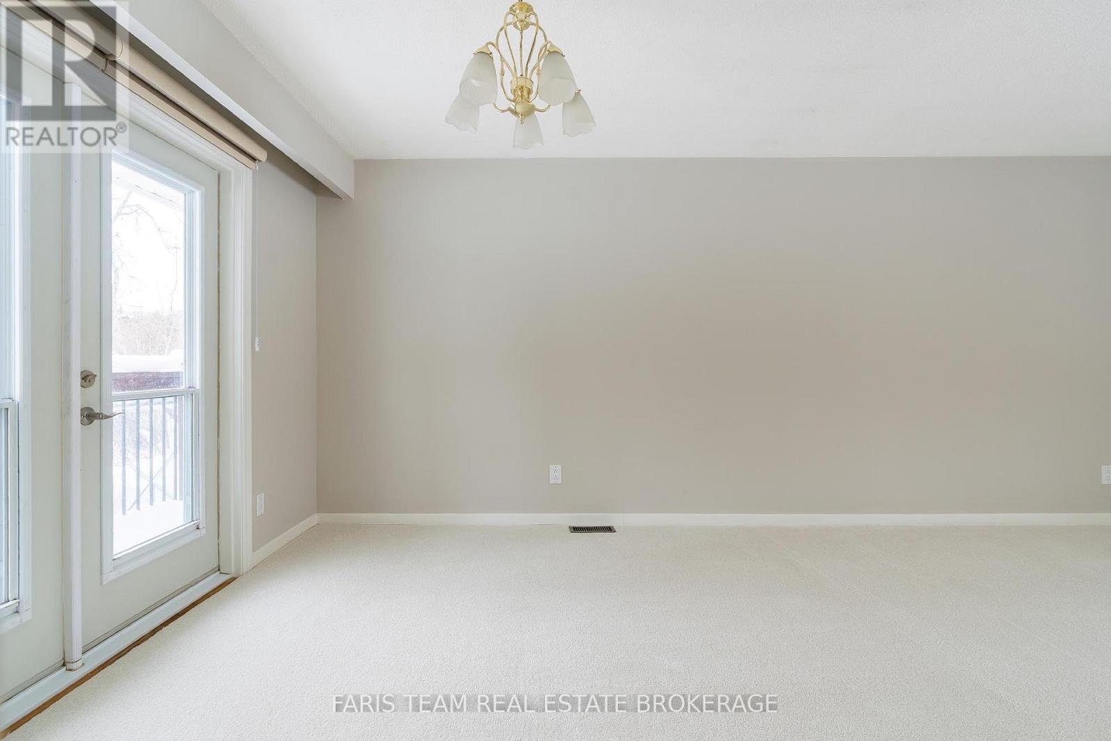 2597 George Johnston Road, Springwater, Ontario  L9X 1C7 - Photo 14 - S12786750