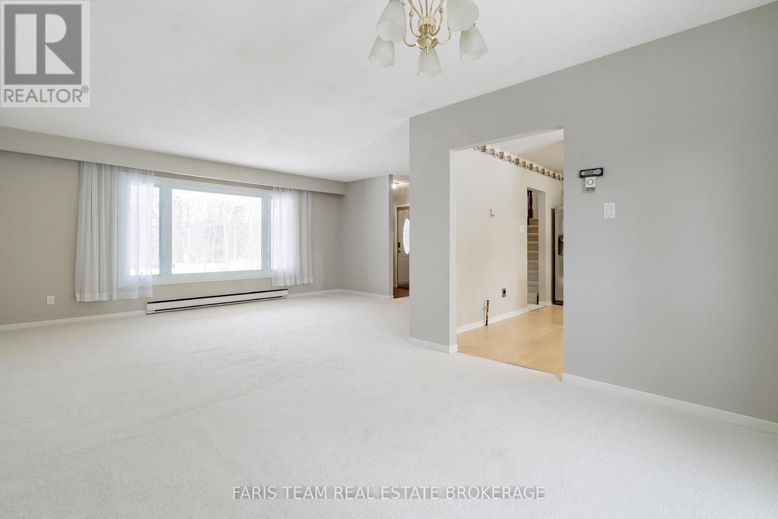 2597 George Johnston Road, Springwater, Ontario  L9X 1C7 - Photo 15 - S12786750