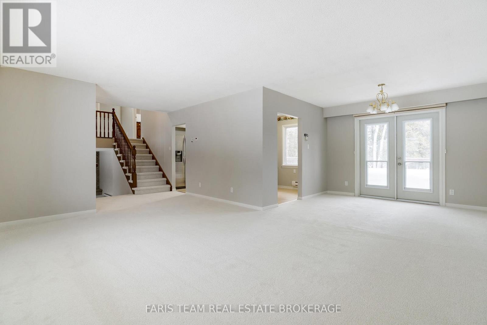 2597 George Johnston Road, Springwater, Ontario  L9X 1C7 - Photo 19 - S12786750