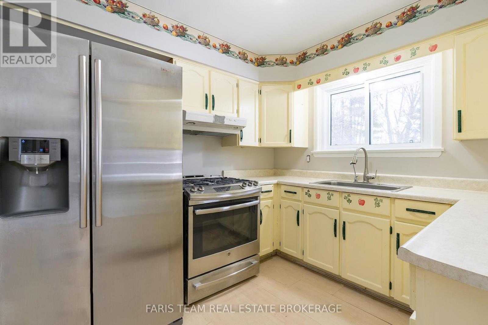 2597 George Johnston Road, Springwater, Ontario  L9X 1C7 - Photo 8 - S12786750