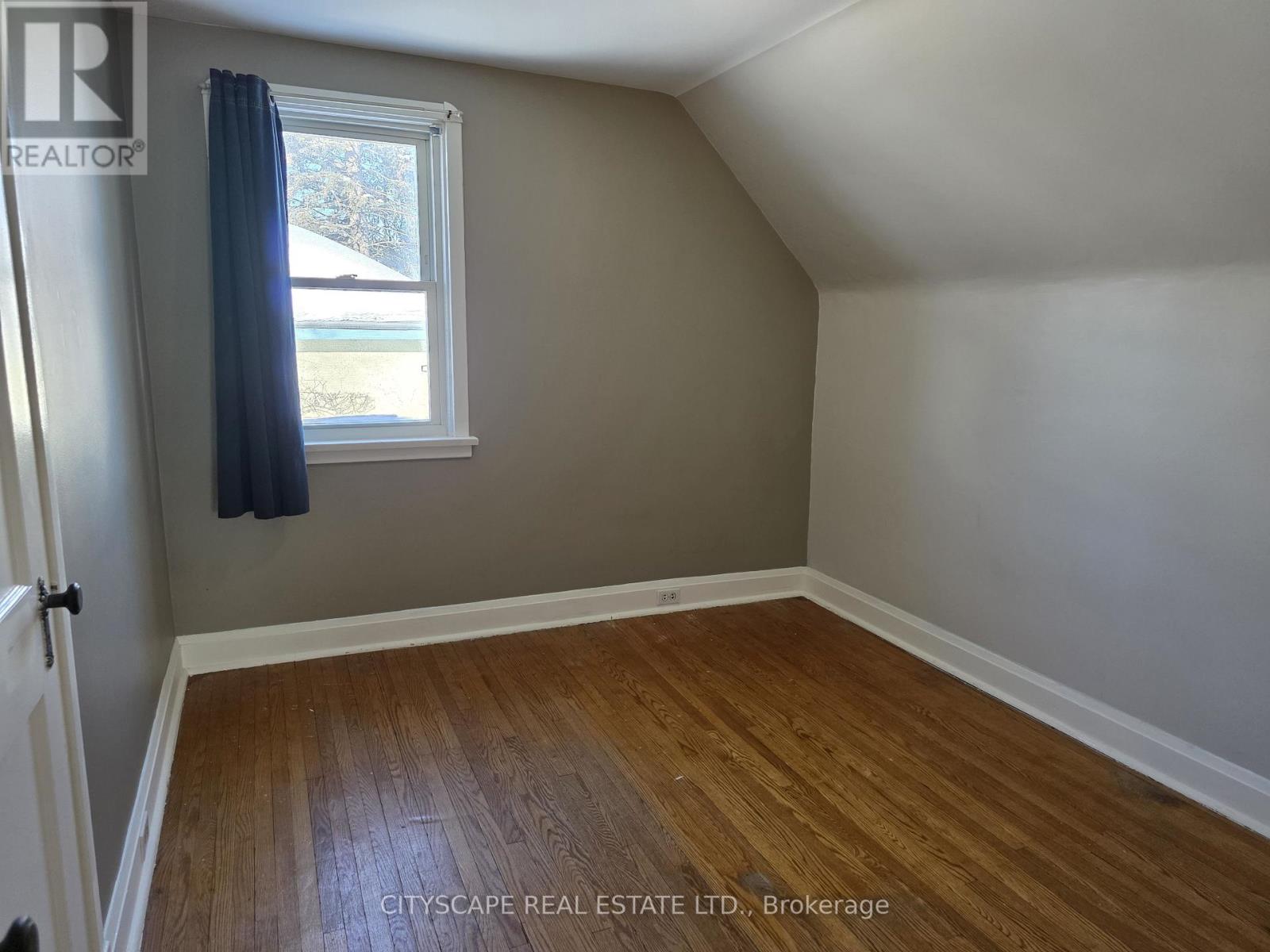 104 Patrick Street, Orillia, Ontario  L3V 5L5 - Photo 28 - S12786758