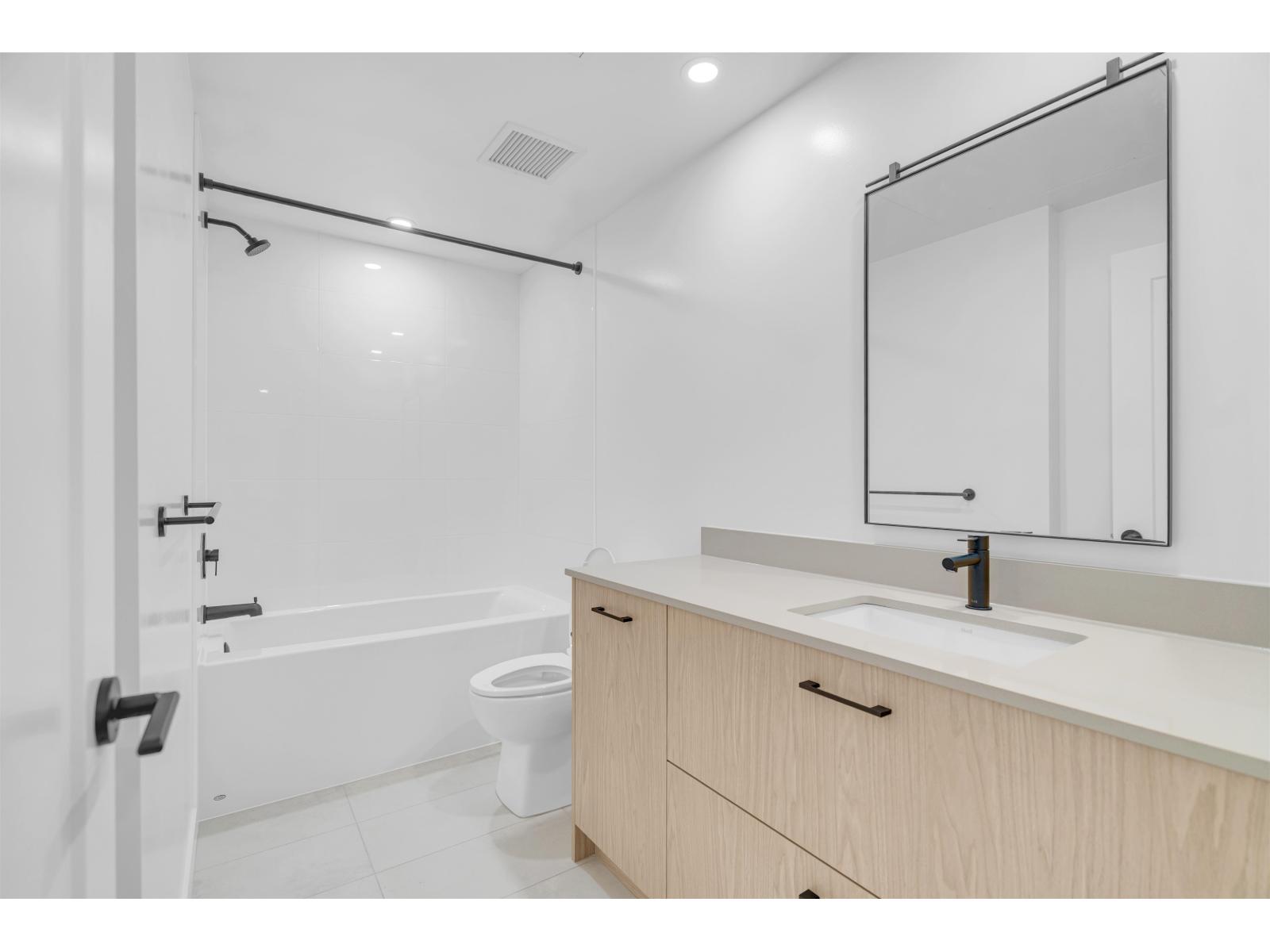 412 27249 Aldergrove Town Centre Drive, Langley, British Columbia  V4W 3N7 - Photo 10 - R3089655