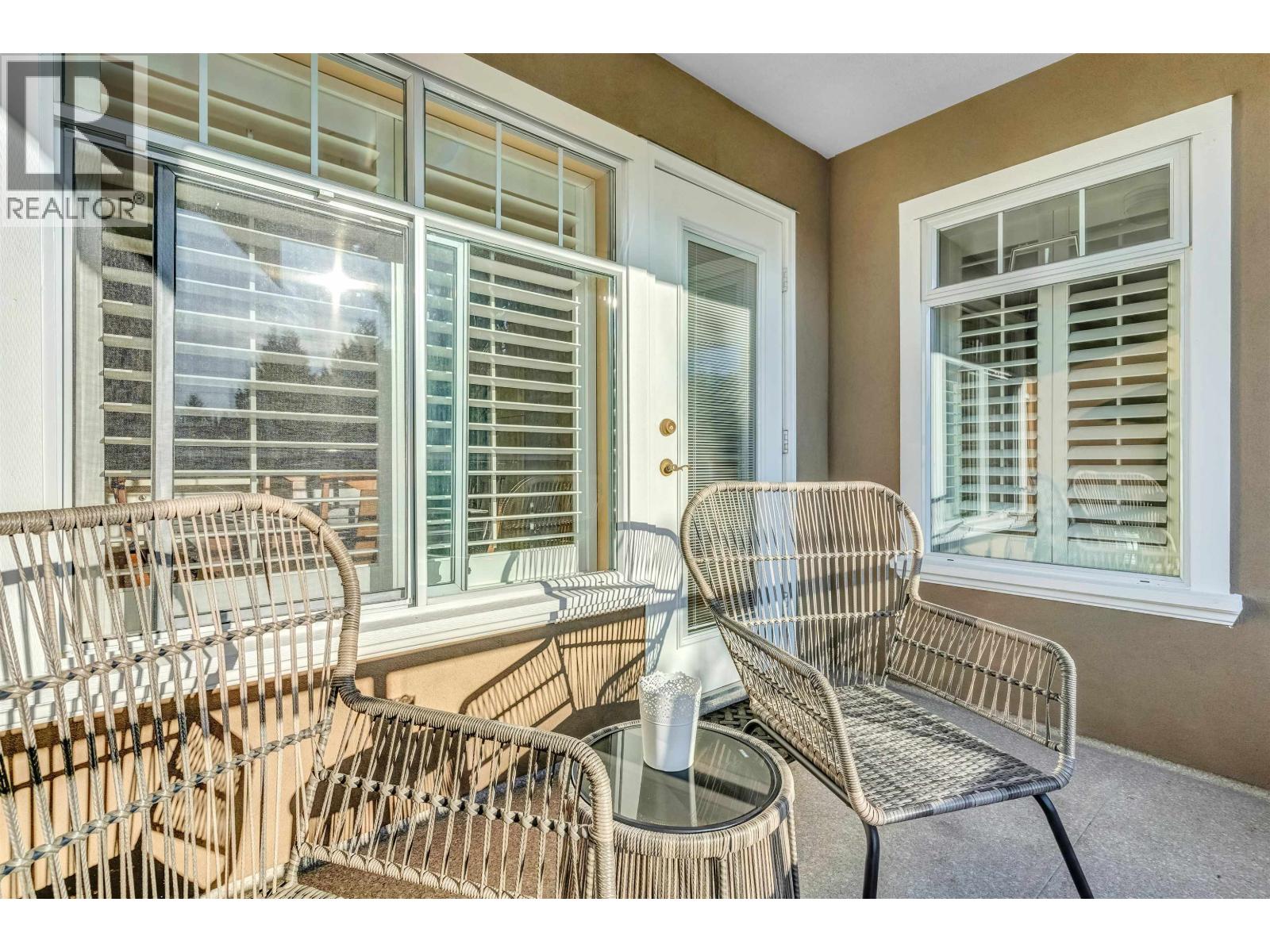 205 1320 55 Street, Delta, British Columbia V4M 3K3 - Photo 2 - R3088961