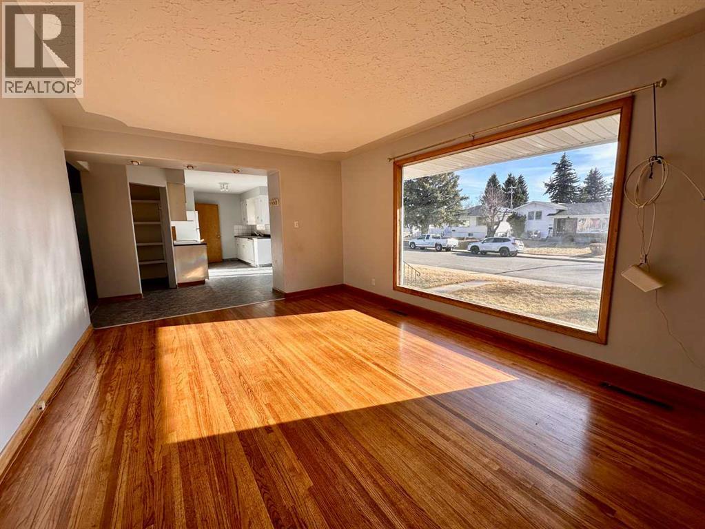 1601 14 Avenue S, Lethbridge, Alberta  T1K 0T6 - Photo 8 - A2285797