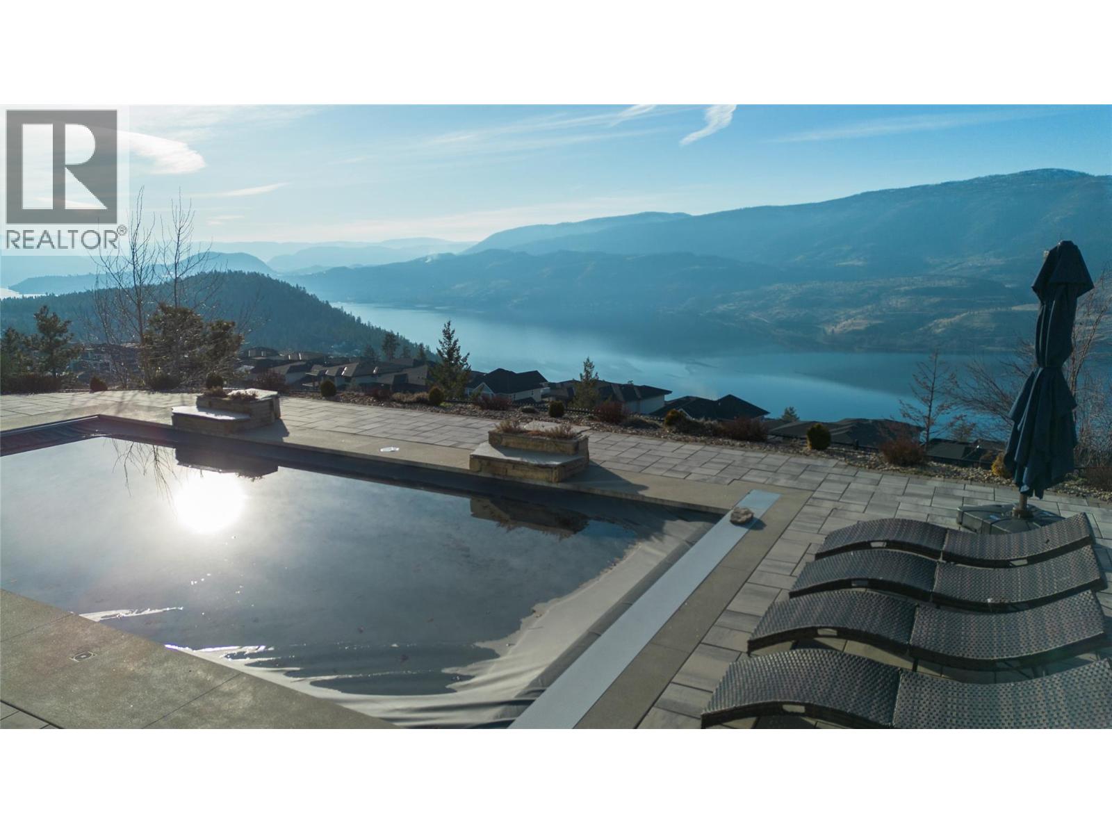 132 Sky Court Kelowna Photo 3 132 Sky Court Kelowna Photo 3