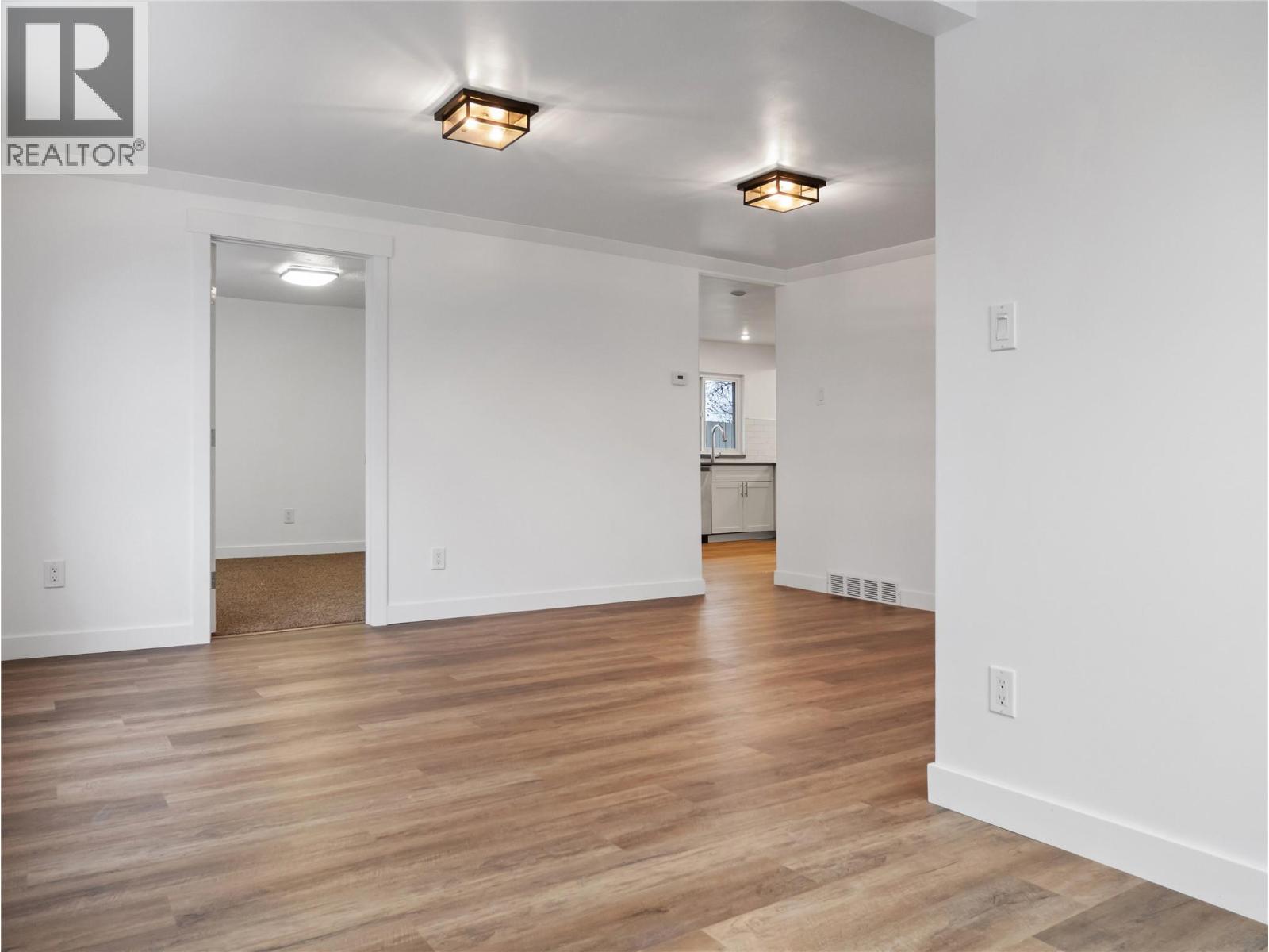 809 95 Avenue, Dawson Creek, British Columbia  V1G 1H6 - Photo 9 - 10375752