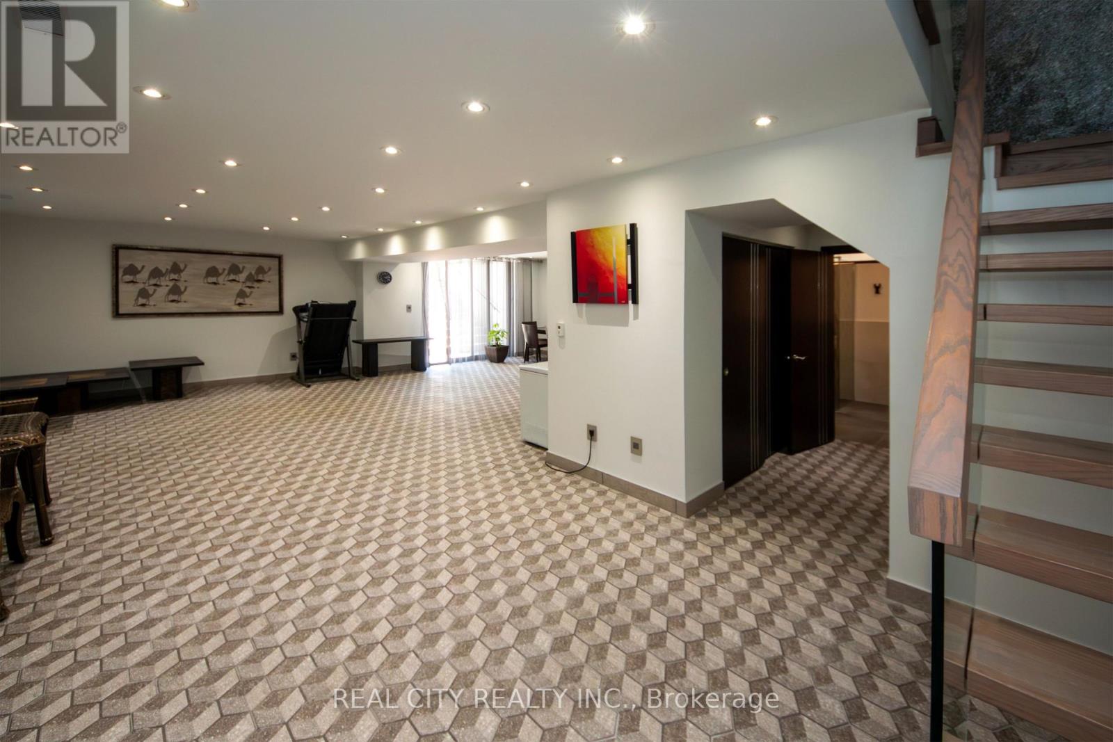 662 Byngmount Avenue, Mississauga, Ontario  L5G 1R4 - Photo 29 - W12786650