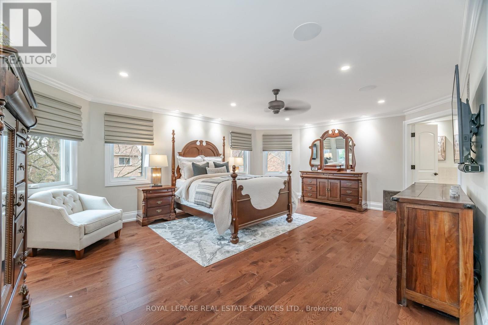 2097 Arbourview Drive, Oakville, Ontario  L6M 3P3 - Photo 20 - W12786760