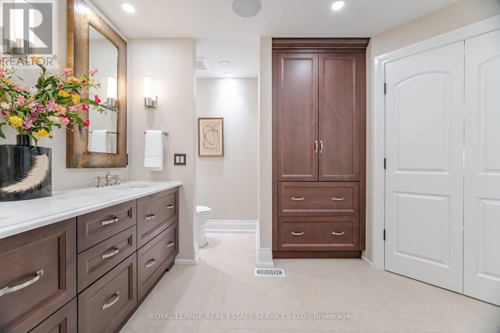 2097 Arbourview Drive, Oakville, Ontario  L6M 3P3 - Photo 24 - W12786760