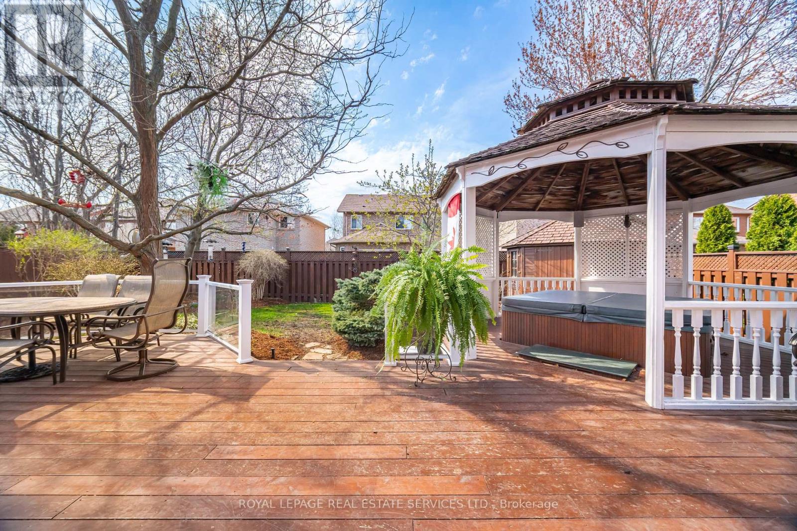 2097 Arbourview Drive, Oakville, Ontario  L6M 3P3 - Photo 44 - W12786760