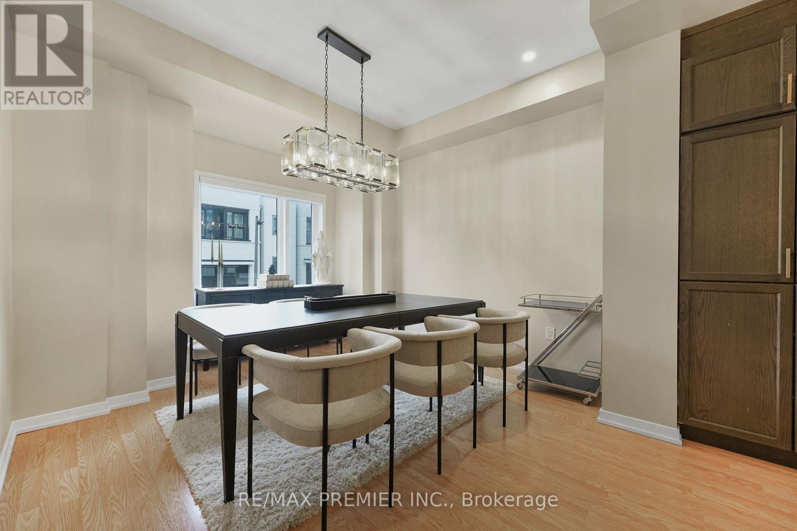 12 Heathrow Lane, Caledon, Ontario  L7E 4M4 - Photo 10 - W12786764