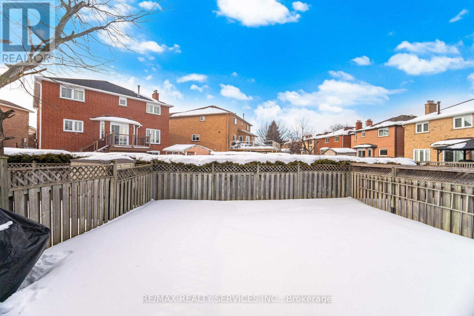 89 Candy Crescent, Brampton, Ontario  L6X 3T6 - Photo 35 - W12786838