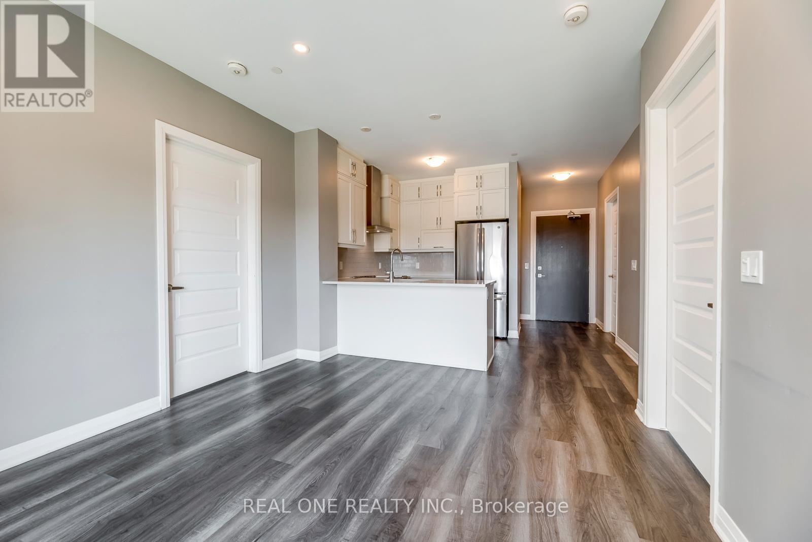 438 - 102 Grovewood Common, Oakville, Ontario  L6H 0X2 - Photo 16 - W12786842