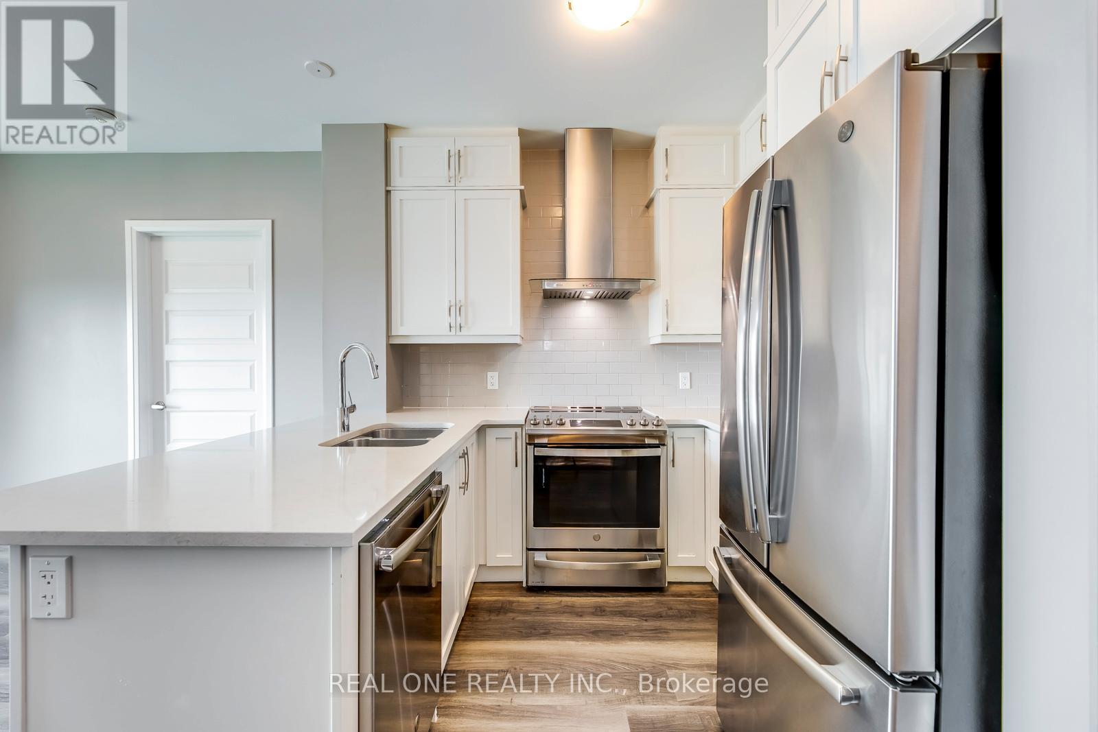 438 - 102 Grovewood Common, Oakville, Ontario  L6H 0X2 - Photo 19 - W12786842