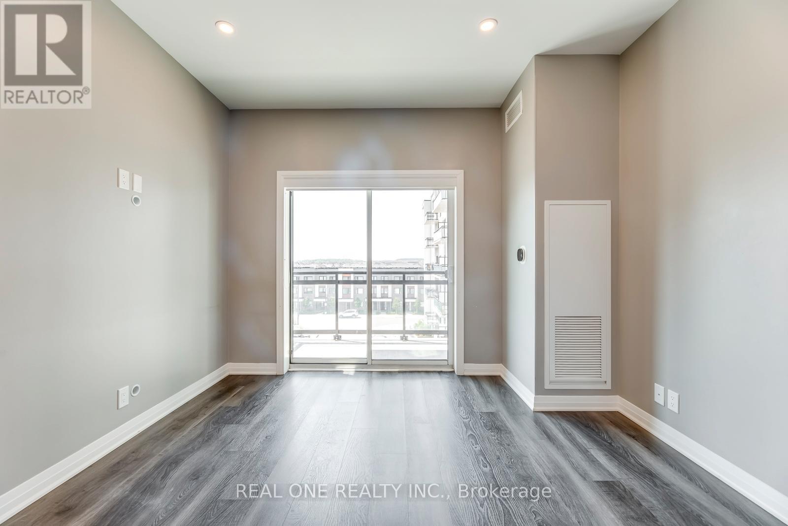 438 - 102 Grovewood Common, Oakville, Ontario  L6H 0X2 - Photo 9 - W12786842