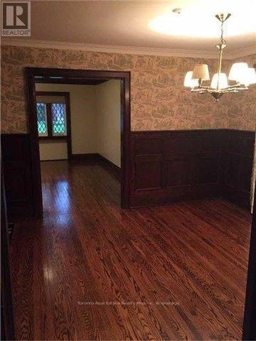 58 Brentwood Road, Toronto, Ontario  M8Z 3N5 - Photo 6 - W12786848