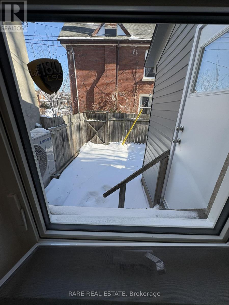 783 Dovercourt Road, Toronto (Dovercourt-Wallace Emerson-Junction), Ontario  M6H 2X1 - Photo 12 - W12786854