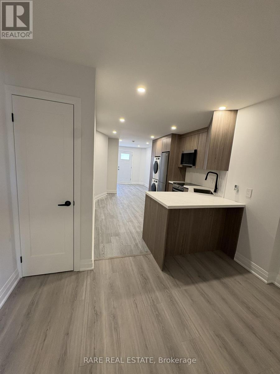 B (Main) - 783 Dovercourt Road, Toronto, Ontario  M6H 2X1 - Photo 20 - W12786854