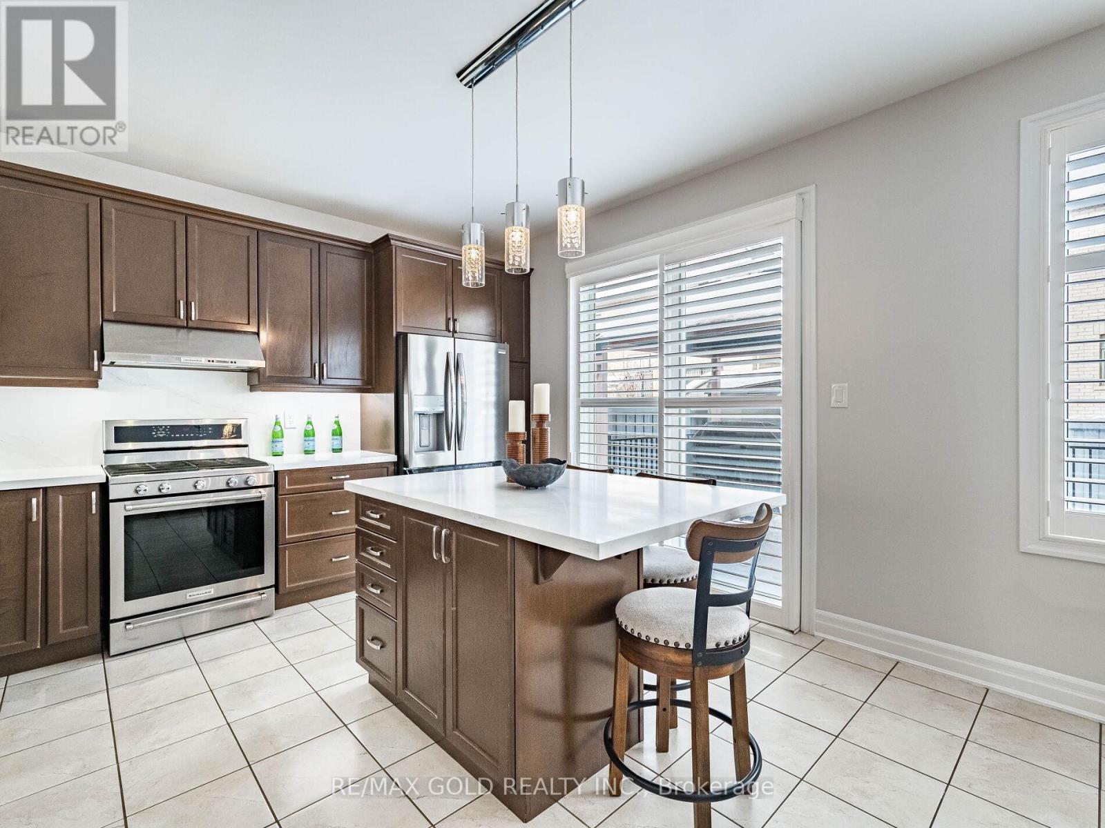 90 Stedford Crescent, Brampton, Ontario  L7A 4P7 - Photo 14 - W12786856