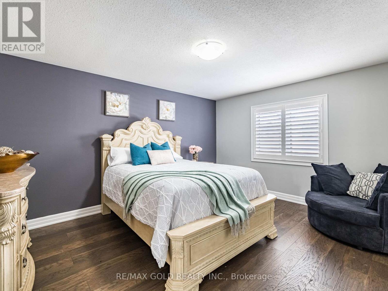 90 Stedford Crescent, Brampton, Ontario  L7A 4P7 - Photo 21 - W12786856