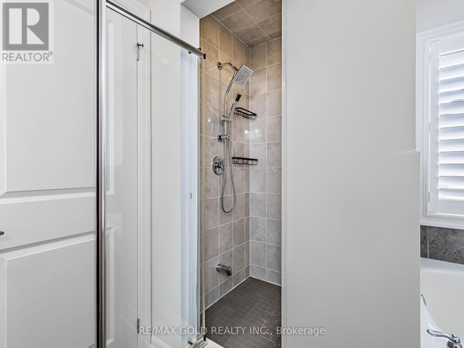 90 Stedford Crescent, Brampton, Ontario  L7A 4P7 - Photo 26 - W12786856