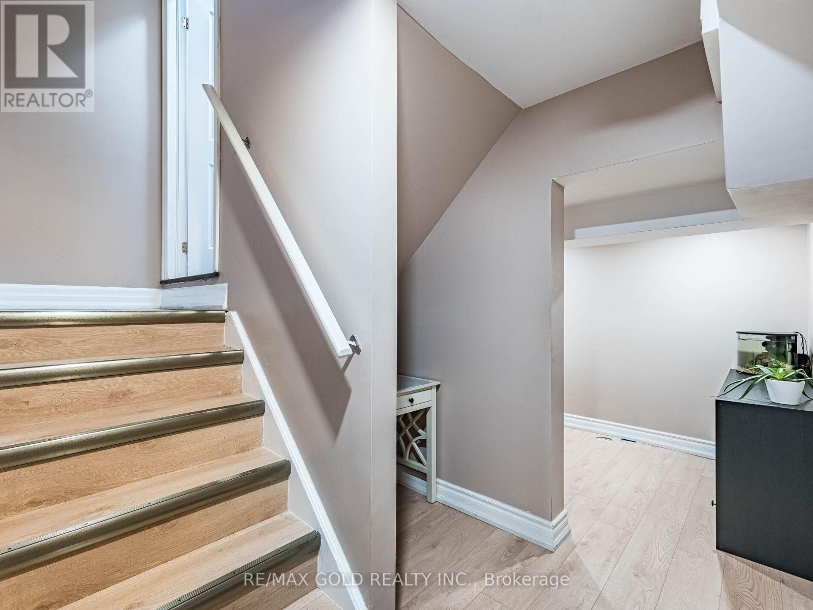 90 Stedford Crescent, Brampton, Ontario  L7A 4P7 - Photo 34 - W12786856