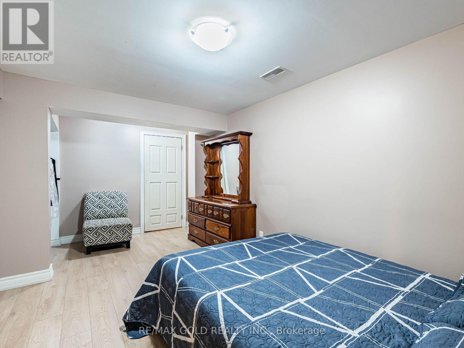 90 Stedford Crescent, Brampton, Ontario  L7A 4P7 - Photo 42 - W12786856