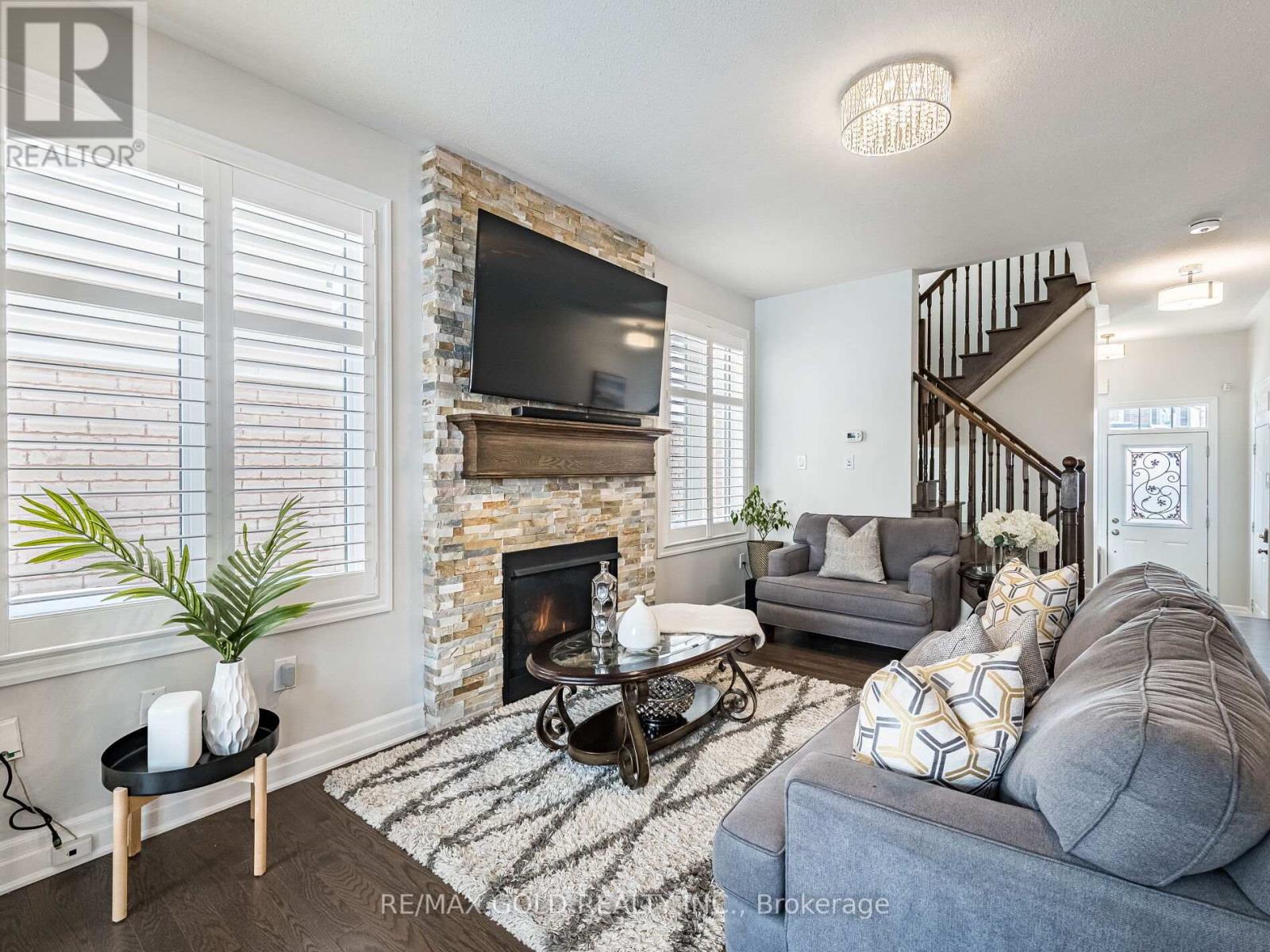 90 Stedford Crescent, Brampton, Ontario  L7A 4P7 - Photo 7 - W12786856