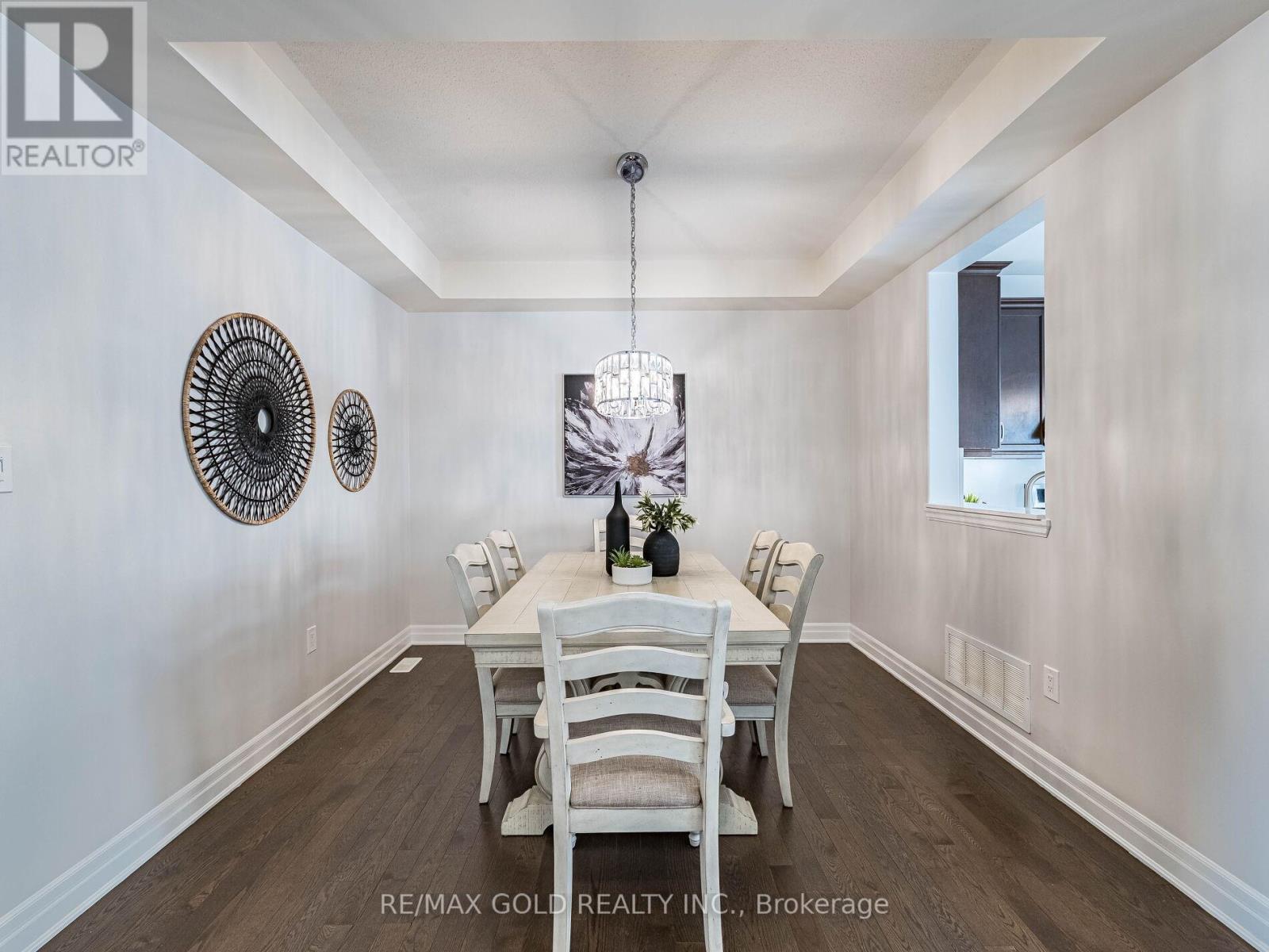 90 Stedford Crescent, Brampton, Ontario  L7A 4P7 - Photo 9 - W12786856