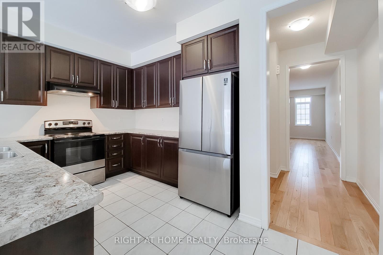 U#33 - 8317 Mulberry Drive, Niagara Falls, Ontario  L2H 3S9 - Photo 16 - X12785768