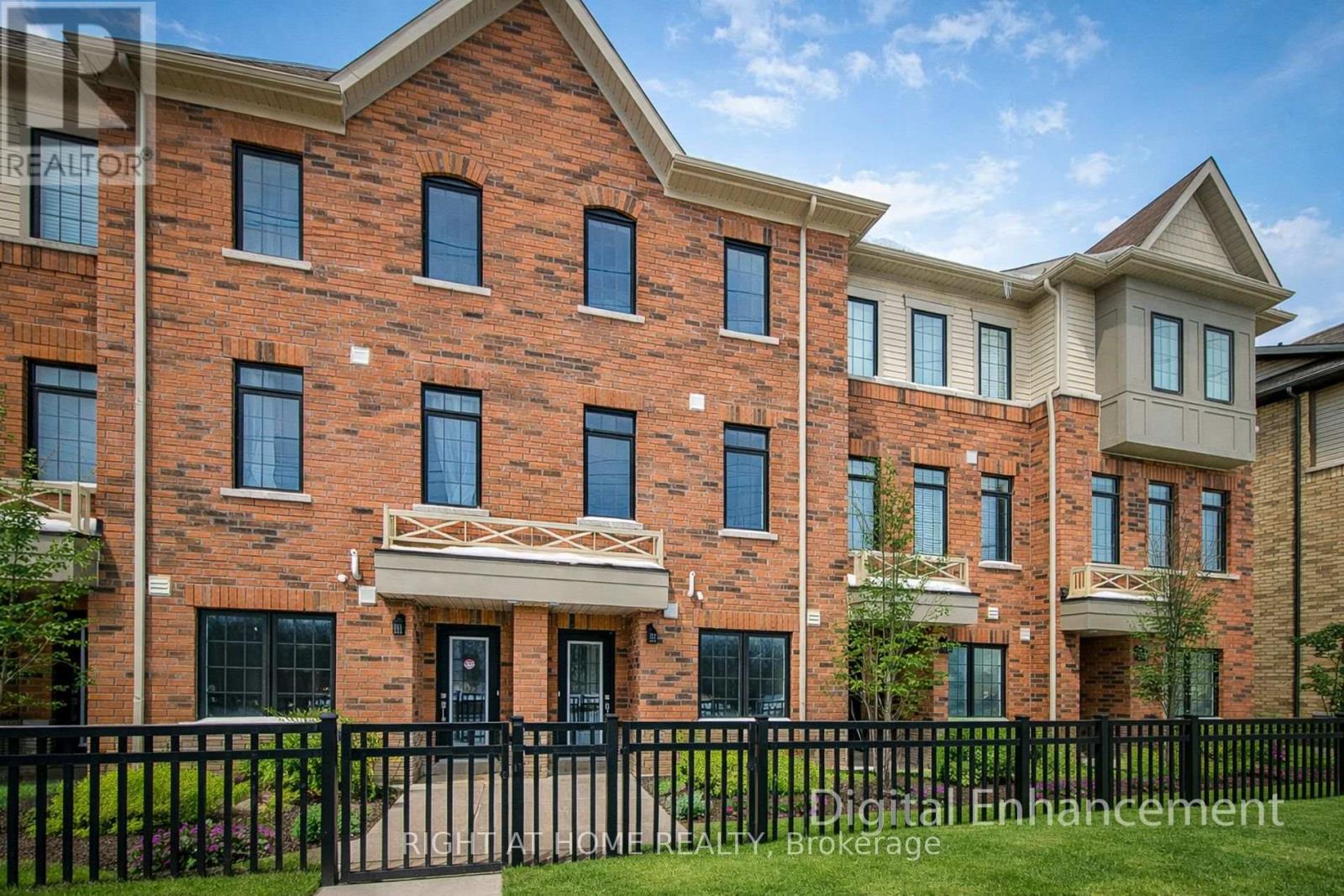 U#33 - 8317 Mulberry Drive, Niagara Falls, Ontario  L2H 3S9 - Photo 3 - X12785768