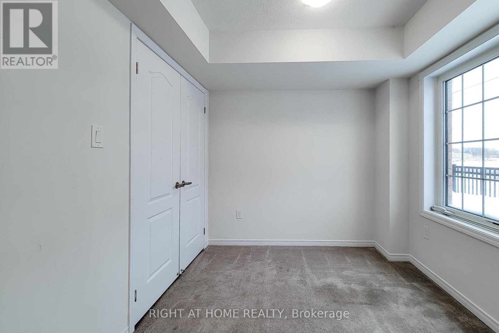 U#33 - 8317 Mulberry Drive, Niagara Falls, Ontario  L2H 3S9 - Photo 6 - X12785768