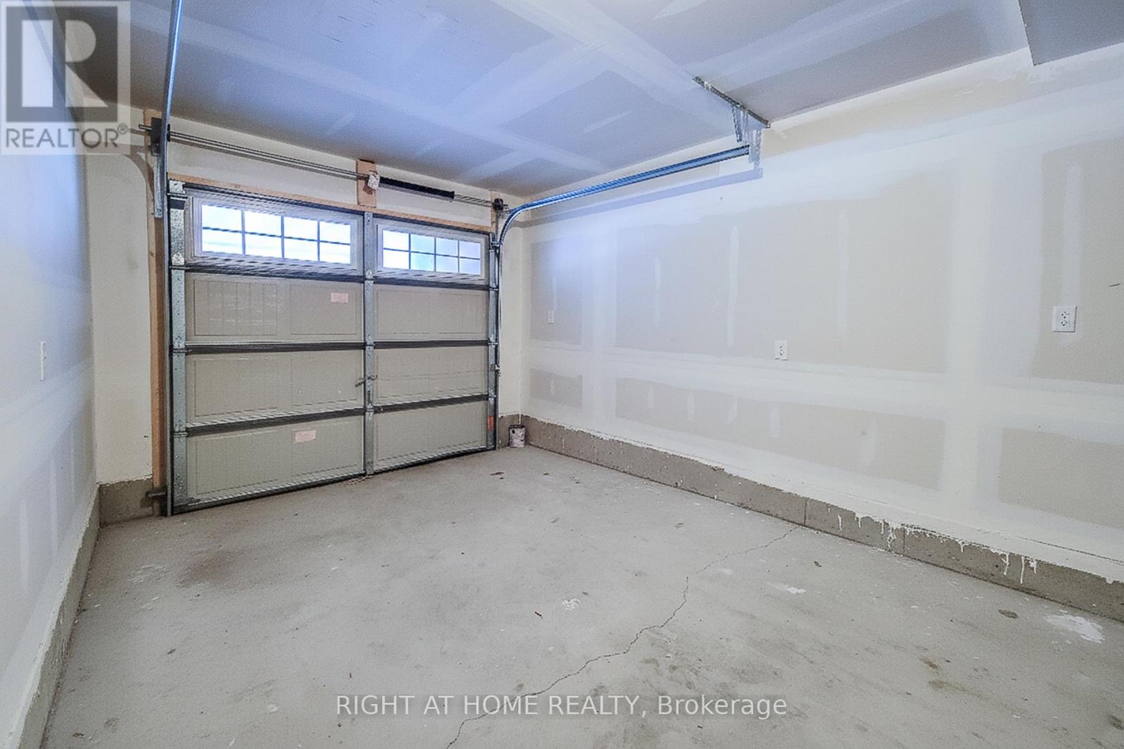 U#33 - 8317 Mulberry Drive, Niagara Falls, Ontario  L2H 3S9 - Photo 7 - X12785768