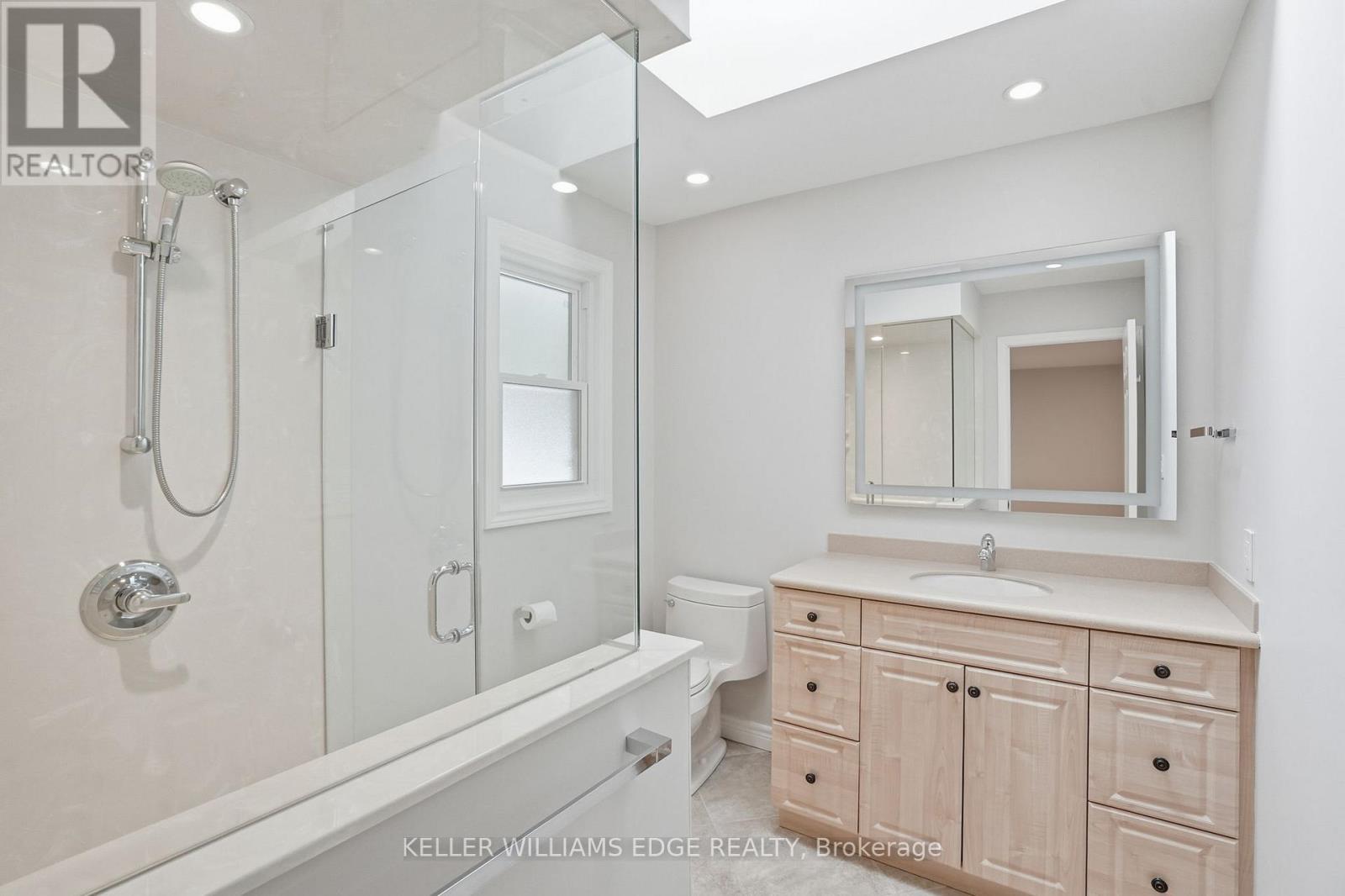 11 Mays Crescent, Hamilton, Ontario  L0R 2H4 - Photo 22 - X12786744