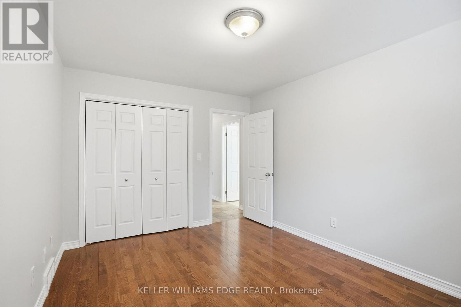 11 Mays Crescent, Hamilton, Ontario  L0R 2H4 - Photo 27 - X12786744