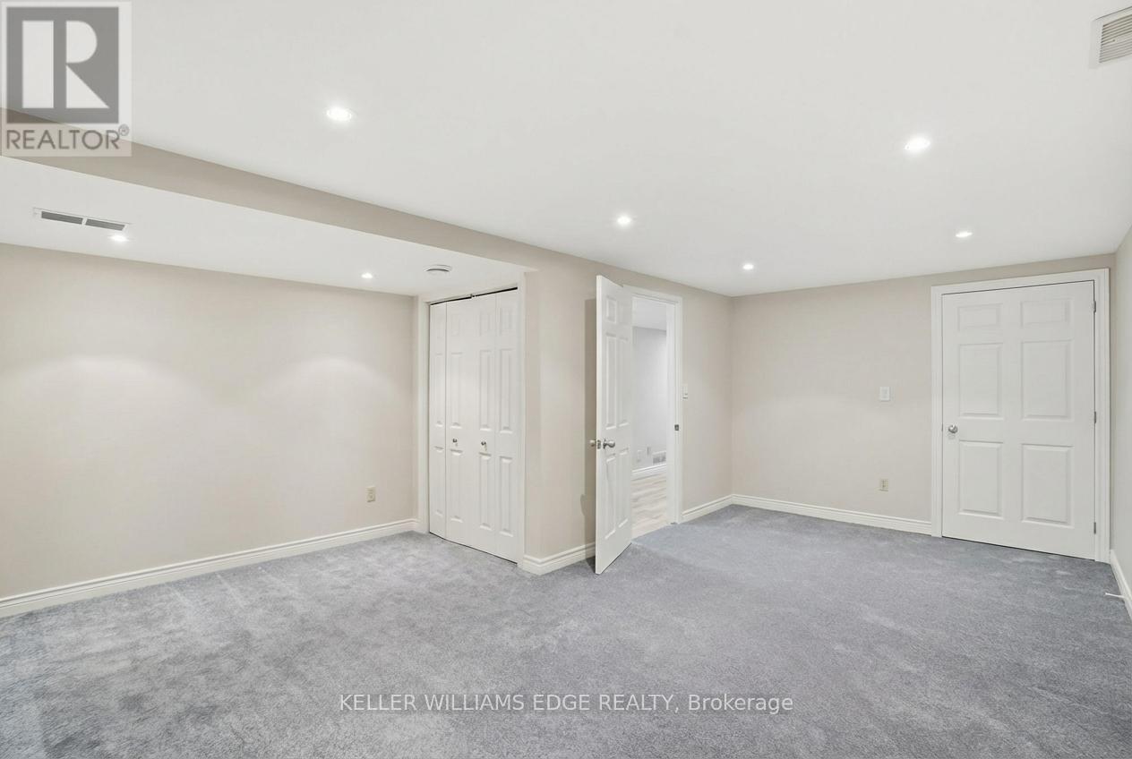 11 Mays Crescent, Hamilton, Ontario  L0R 2H4 - Photo 34 - X12786744