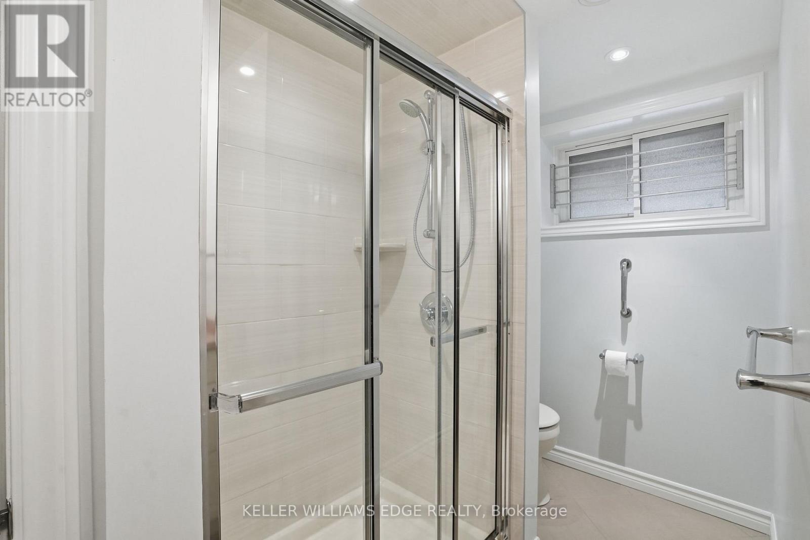 11 Mays Crescent, Hamilton, Ontario  L0R 2H4 - Photo 37 - X12786744