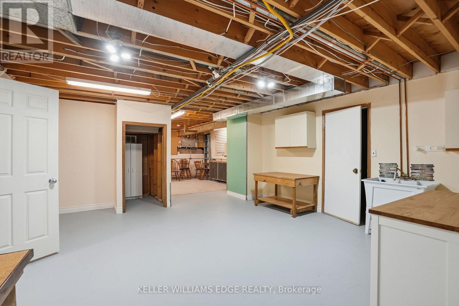 11 Mays Crescent, Hamilton, Ontario  L0R 2H4 - Photo 38 - X12786744