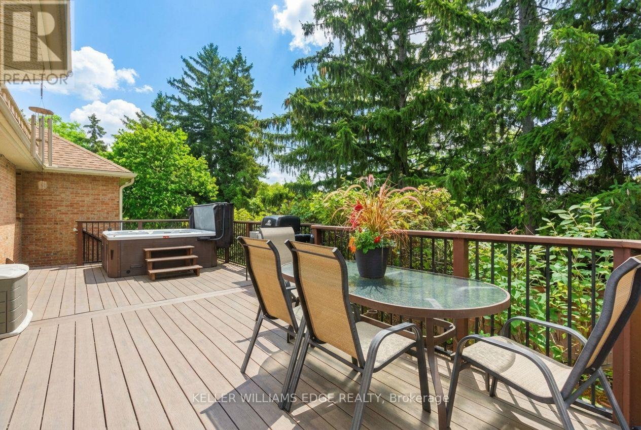 11 Mays Crescent, Hamilton, Ontario  L0R 2H4 - Photo 47 - X12786744