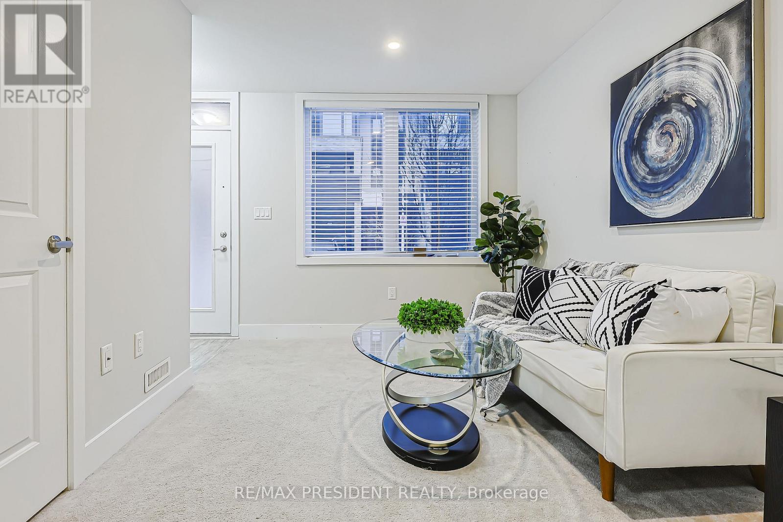 132 - 1960 Dalmagarry Road, London North, Ontario  N6G 0T8 - Photo 5 - X12786794